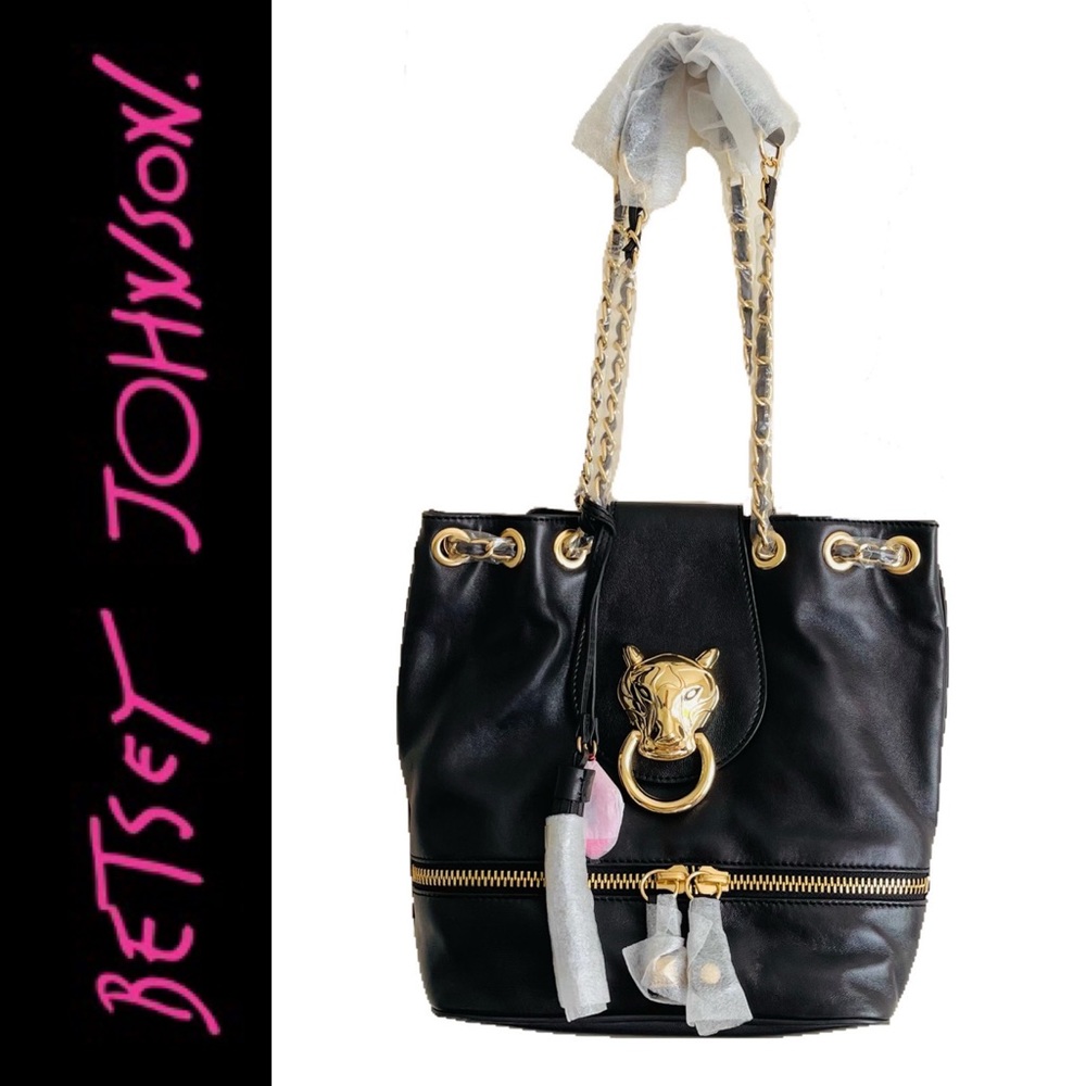 Betsey Johnson Bucket Drawstring Cat-ch On Purse